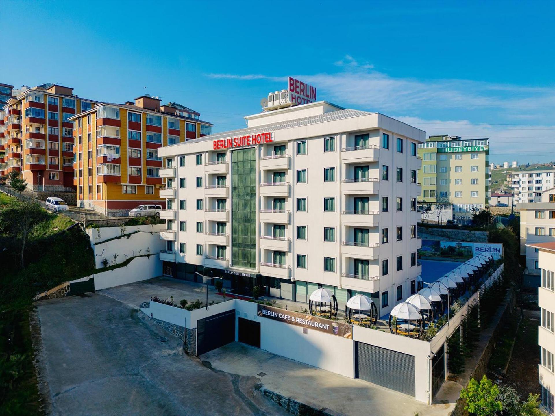 Berlin 4*